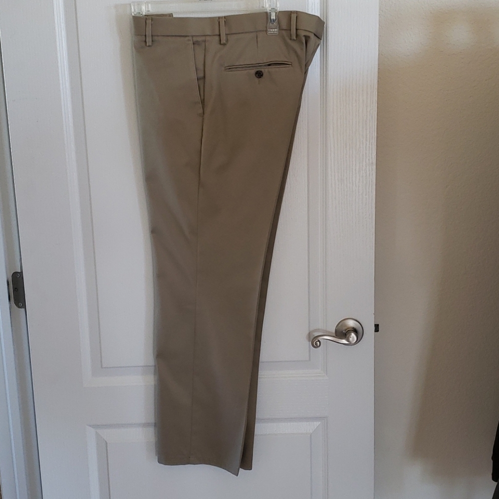 Docker dress pant